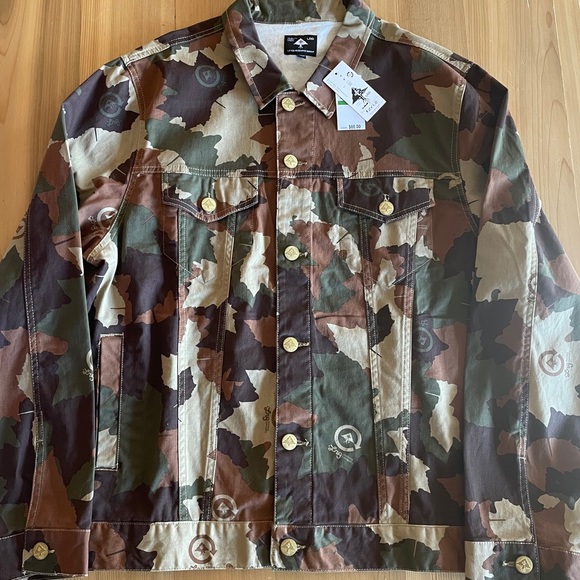 Lrg Other - L.R.G. | 🆕 Camo Jacket